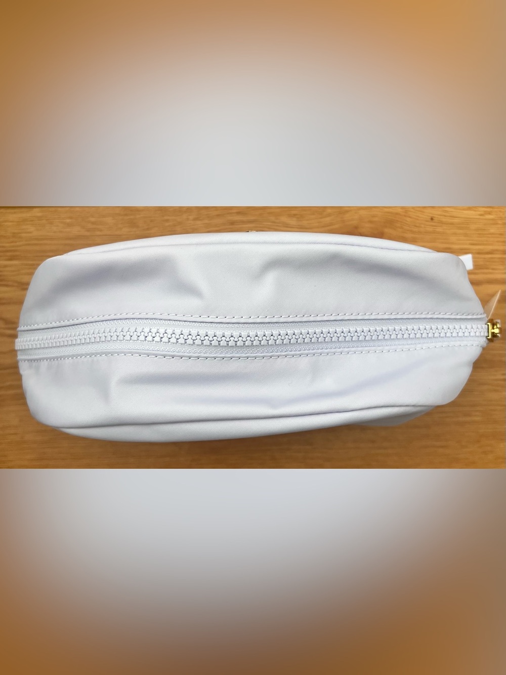 Lululemon City Essentials Pouch 4L SRNB - Picture 4 of 8